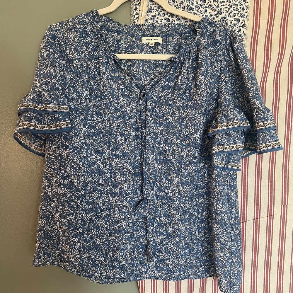 Max Studio Floral Blouse